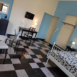 central-suites-sicily-catania-and-greater-area.catania-hotels.net/