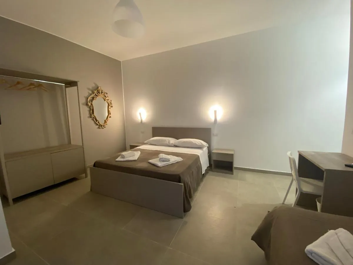 Aeroporto Katane Rooms Katania Pensjonat