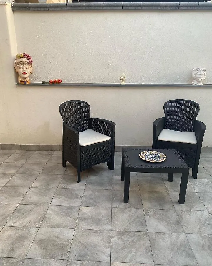 Pensjonat Aeroporto Katane Rooms Katania